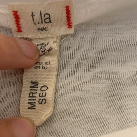 Anthropologie T-Shirt Size Small EUC - Picture 5 of 5